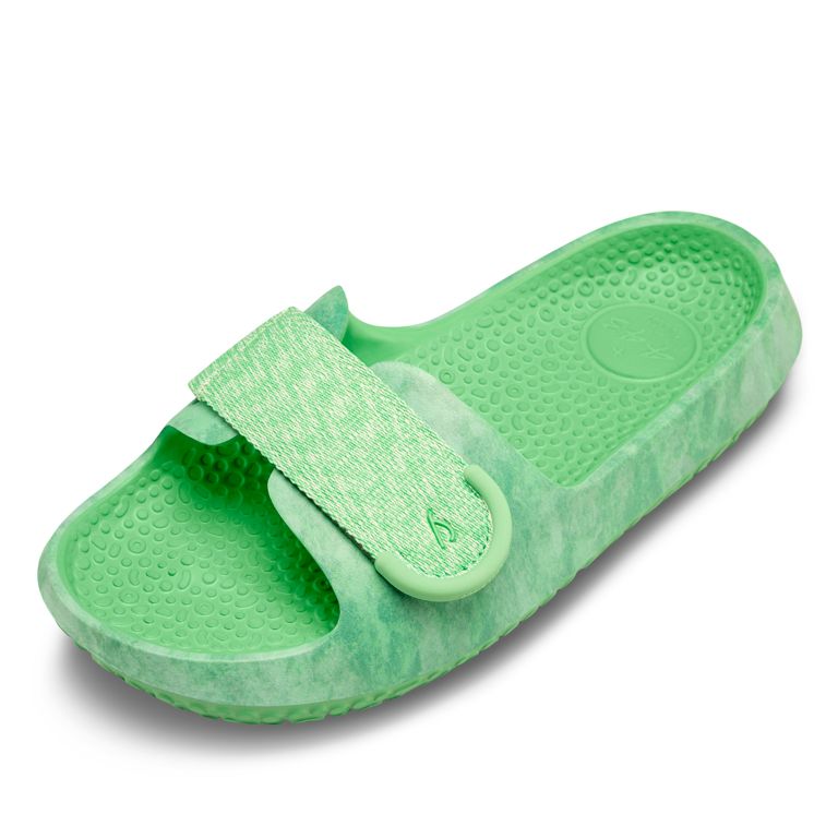 Allbirds x Rosie Assoulin slide
