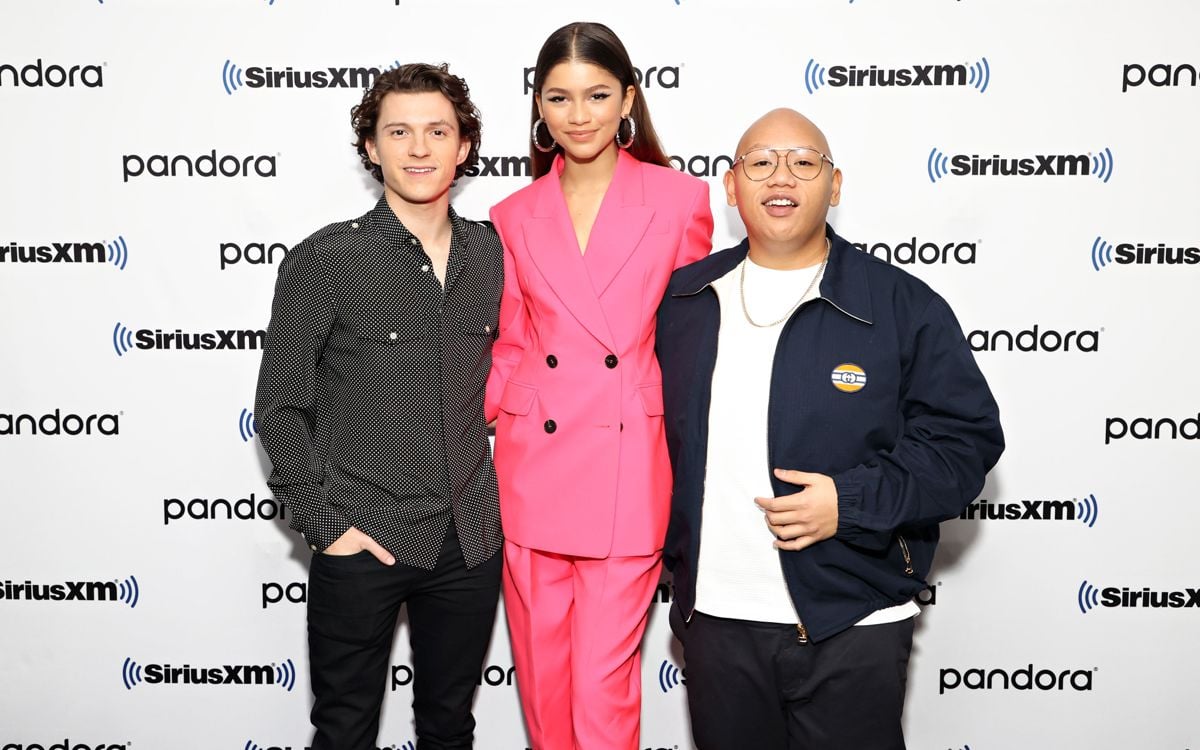 Zendaya pink suit with Tom Holland