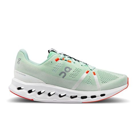 On Cloudsurfer