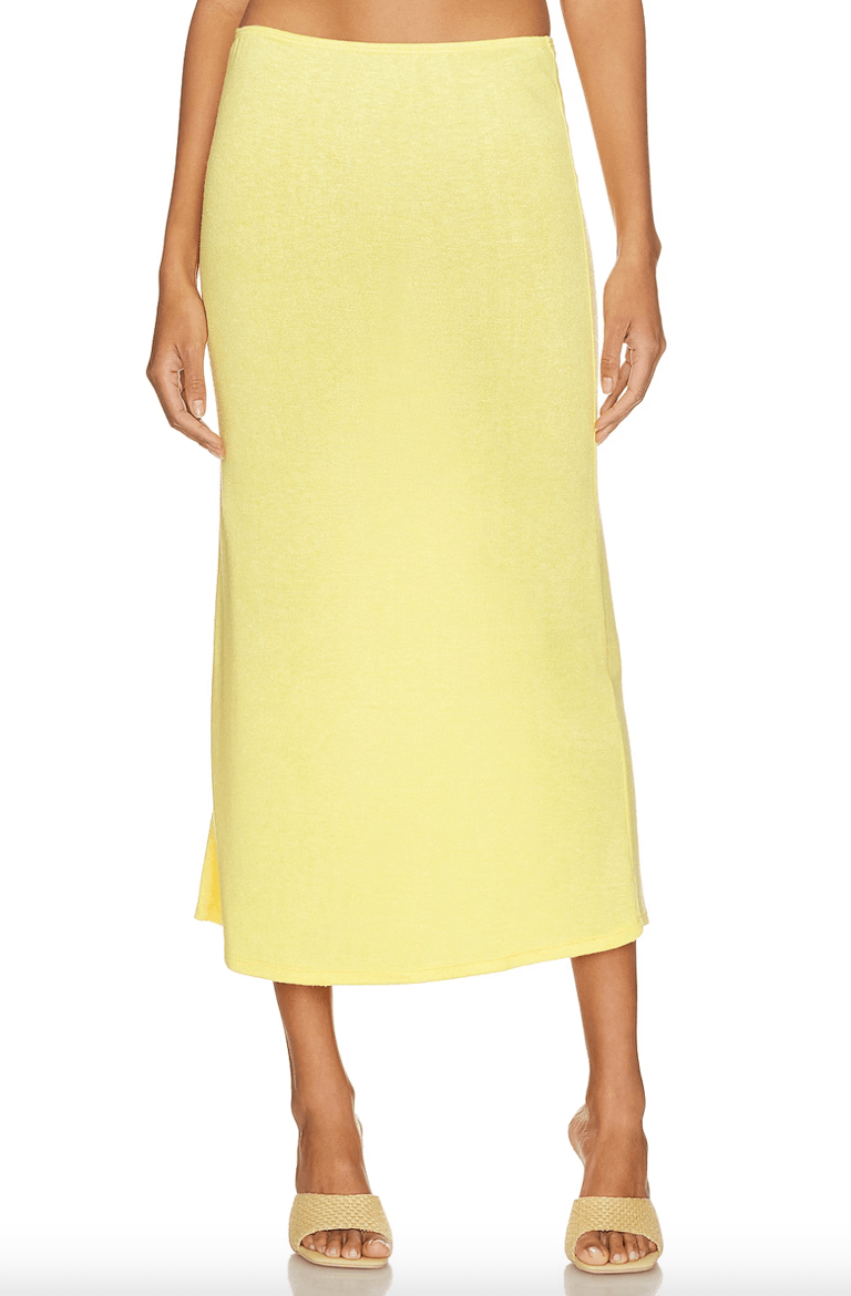 yellow skirt