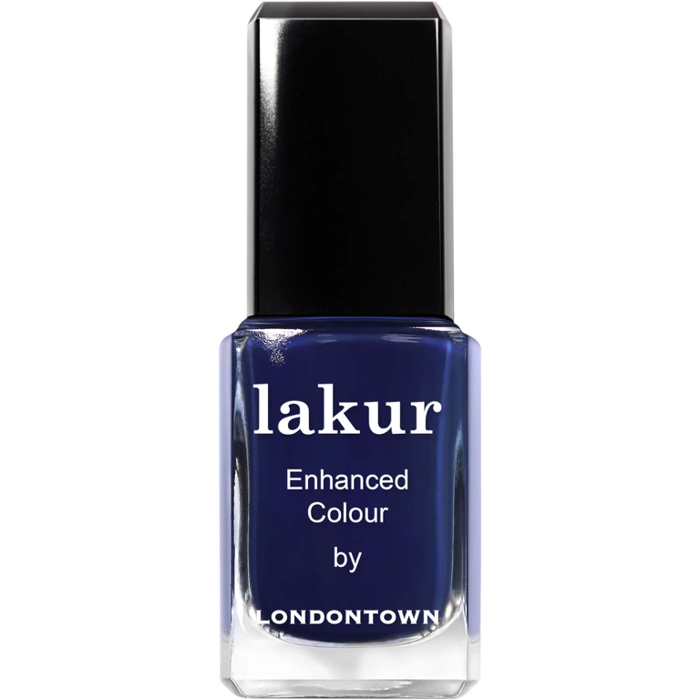 6 Rich Nail Colours to Try This Fall