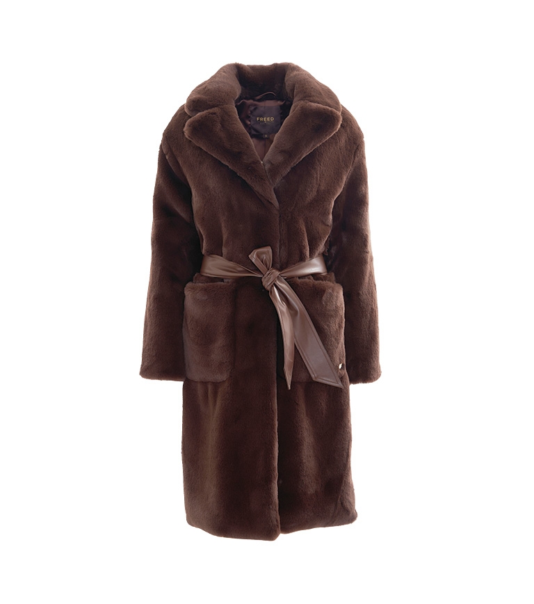 Freed Coat, latte dressing