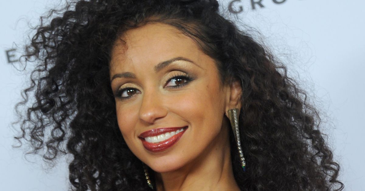 We Caught Up With R&B Singer Mya 2023 to Chat Hair and Philanthropy -  FASHION Magazine