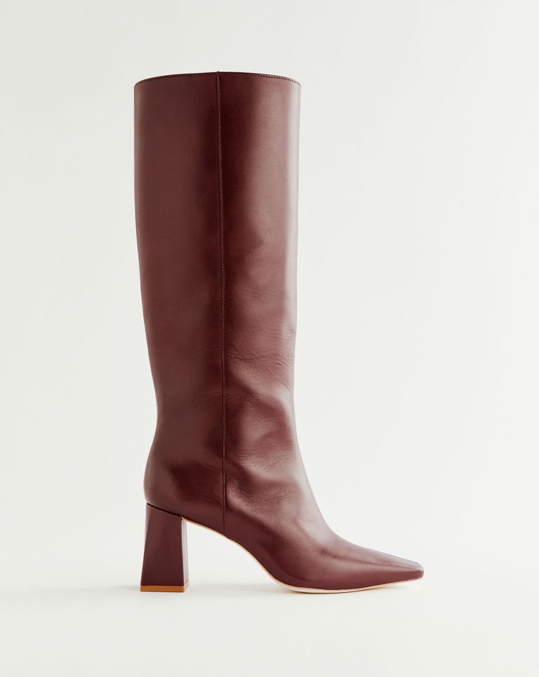 I Put These Best-Selling Knee-High Boots to the Test