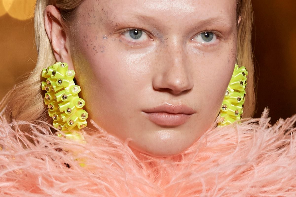 peach fuzz beauty