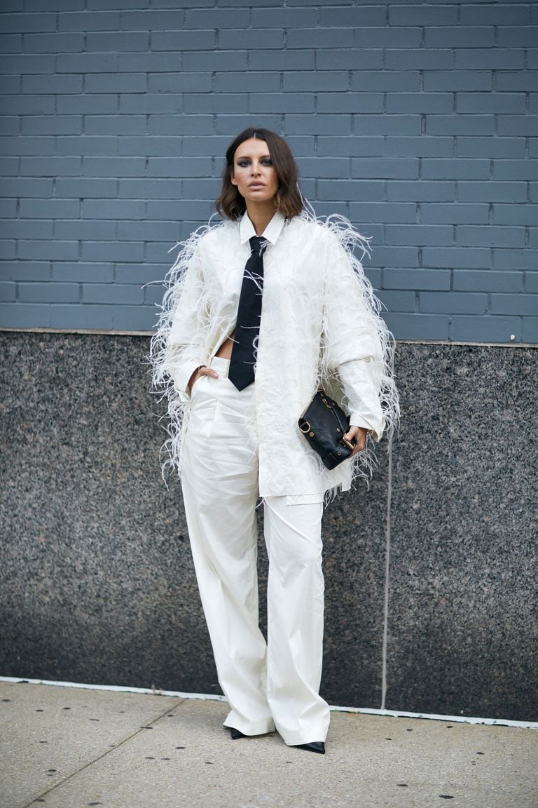 Cute Cold Weather Outfits That Deserve a Spot on the Runway - FASHION Magazine Cute Cold Weather Outfits That Deserve a Spot on the Runway - FASHION Magazine