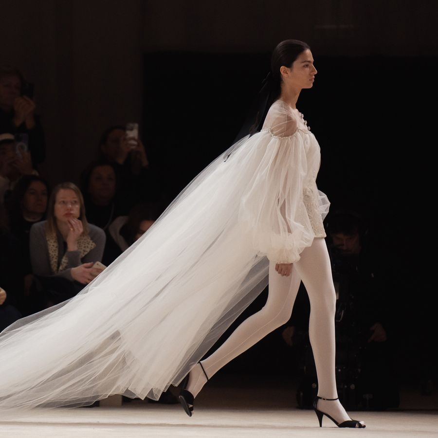 Chanel Just Proved That White Tights Are Balletcore Chic - FASHION