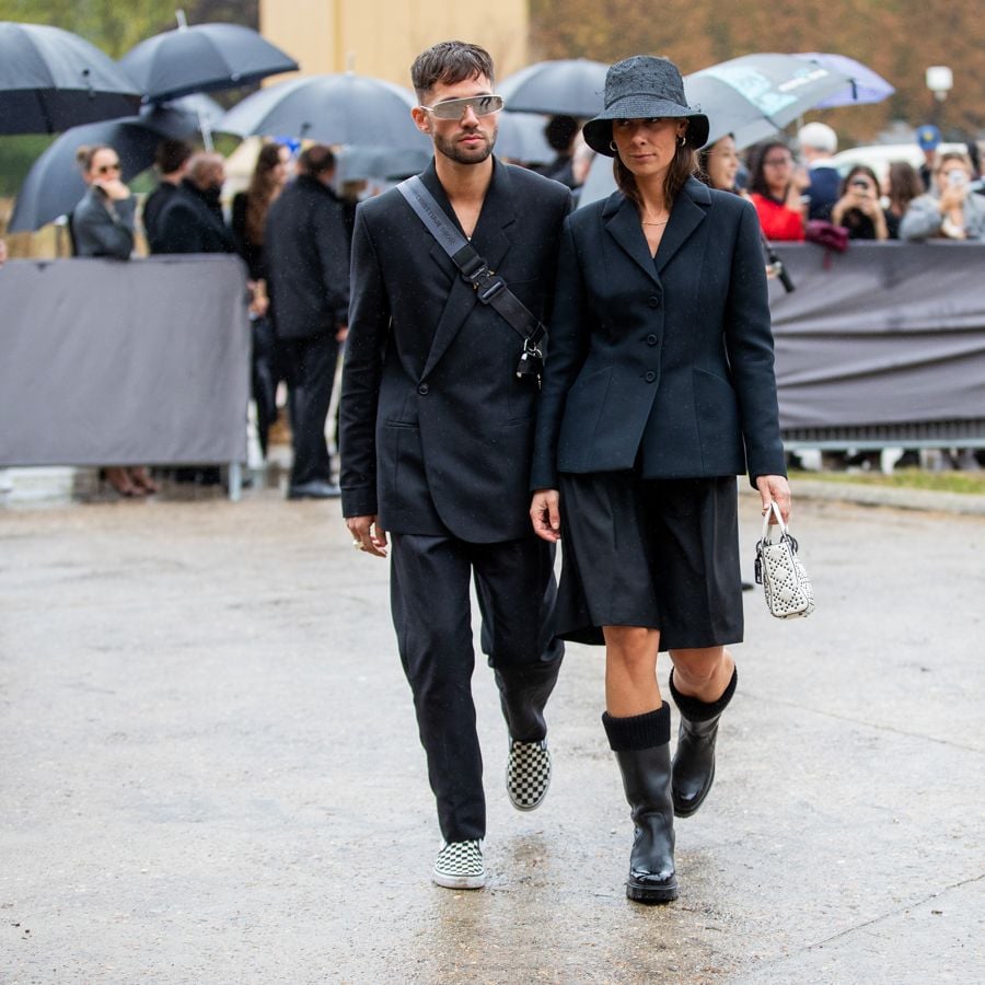 black vans with dress Black Dress with Vans Outfit