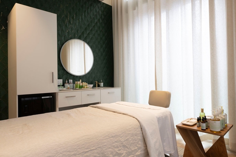Tata Harper Facial at Etiket