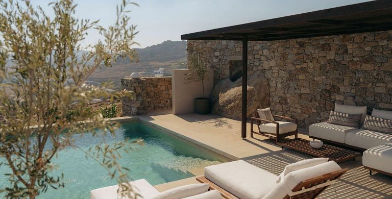 A Stay at Cali Mykonos