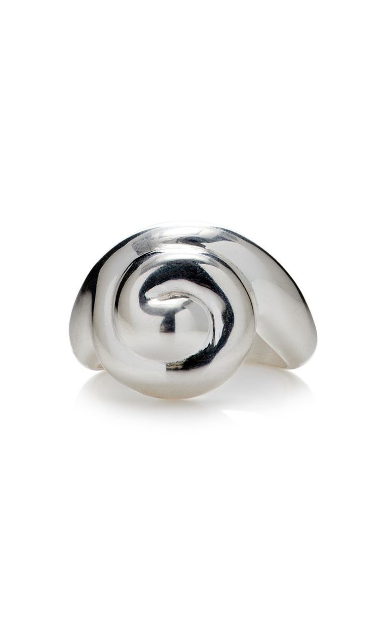 A Jewellery Expert's Guide to Consignment Shopping