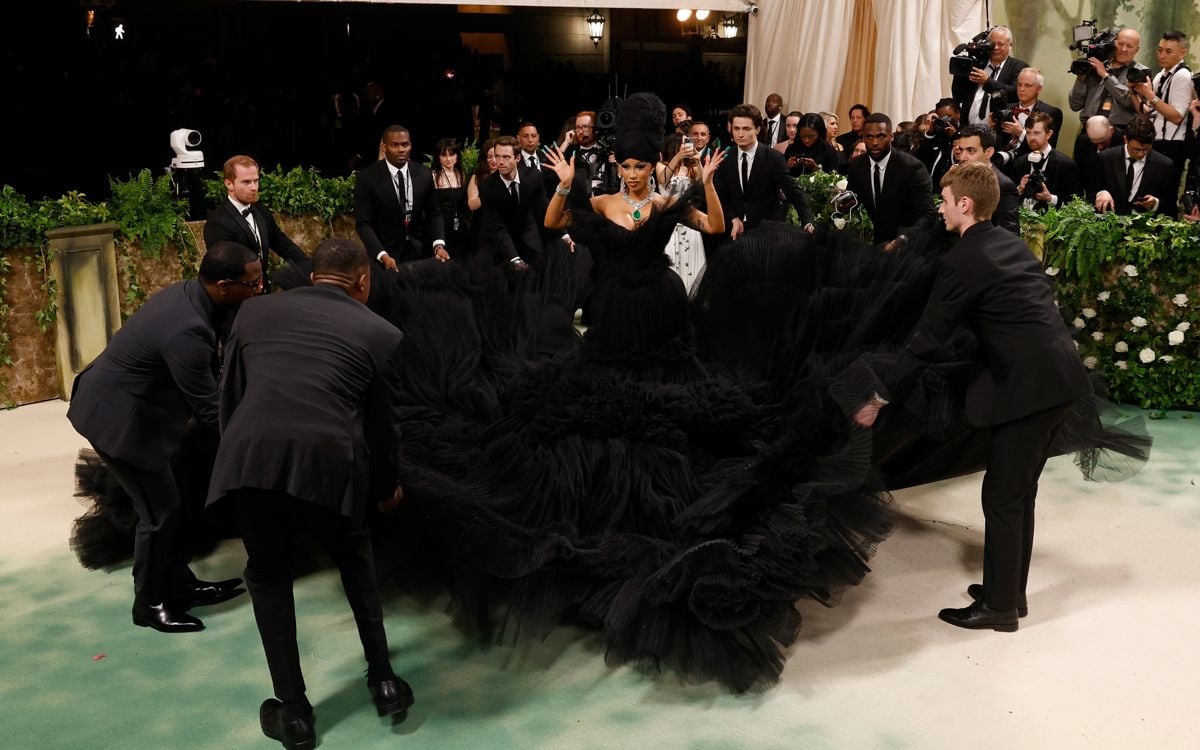 met gala stairs cardi b