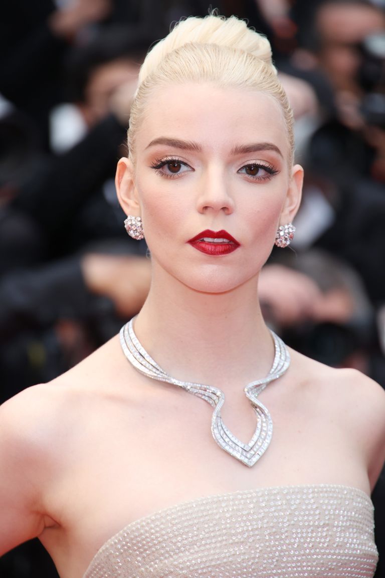 The Hair and Makeup on the Cannes 2024 Red Carpet Is Ravishing