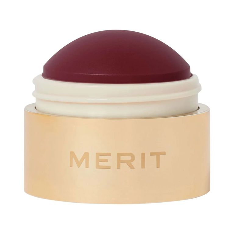 How to Choose the Best Viral Blush For Your Skin Type