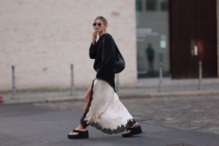 How to Style a Maxi Skirt for Summer