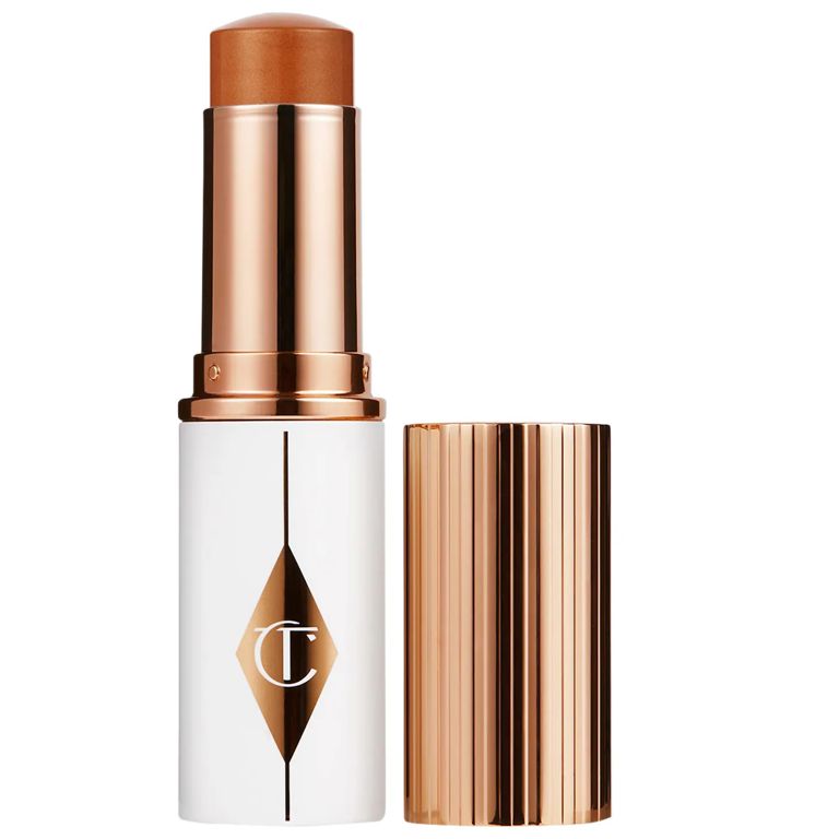Rihanna Is the New Face of Dior’s Iconic J’adore Fragrance + More Beauty News