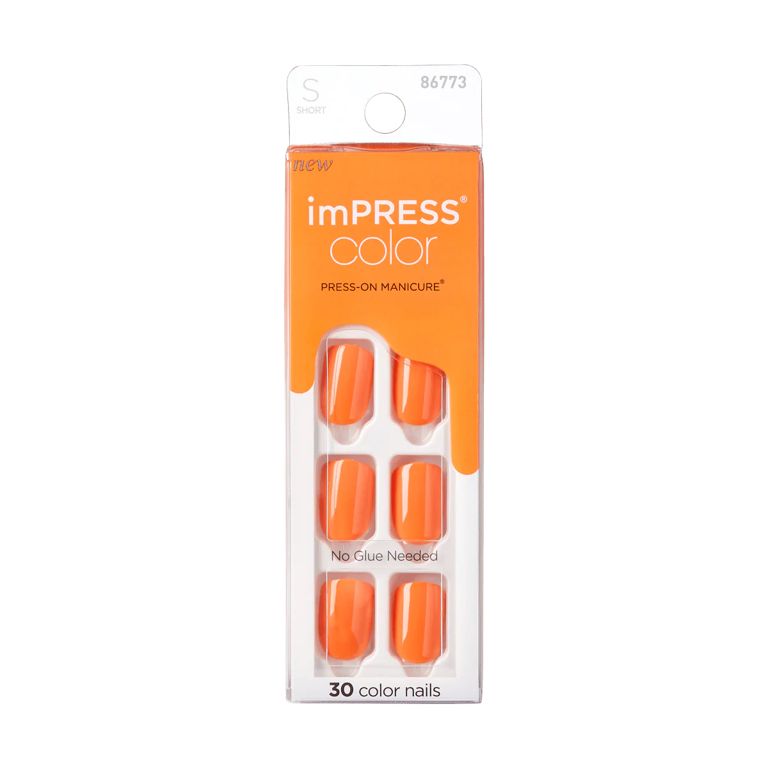7 Cozy Fall Nail Colours to Try This Season