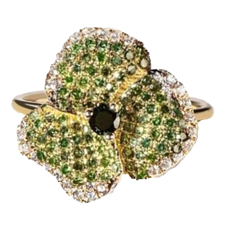 How to Shop for Coloured Diamonds, According to a Jewellery Expert