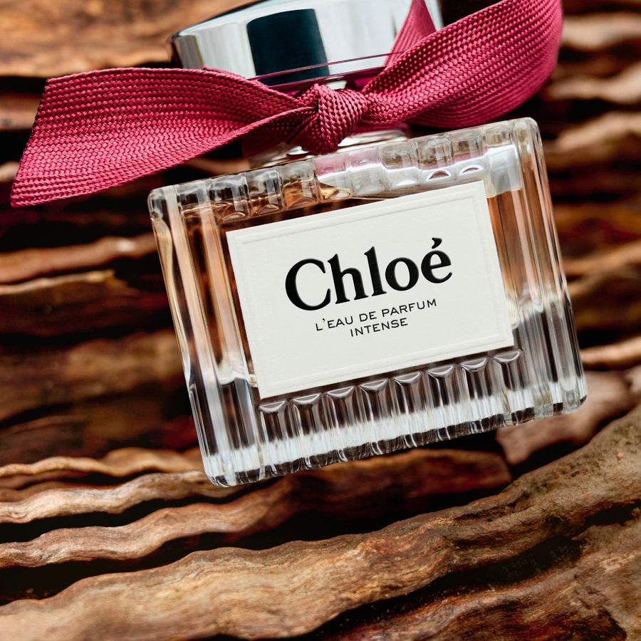Chloé L'Eau de Parfum Intense Reimagines the Iconic 2008 Perfume