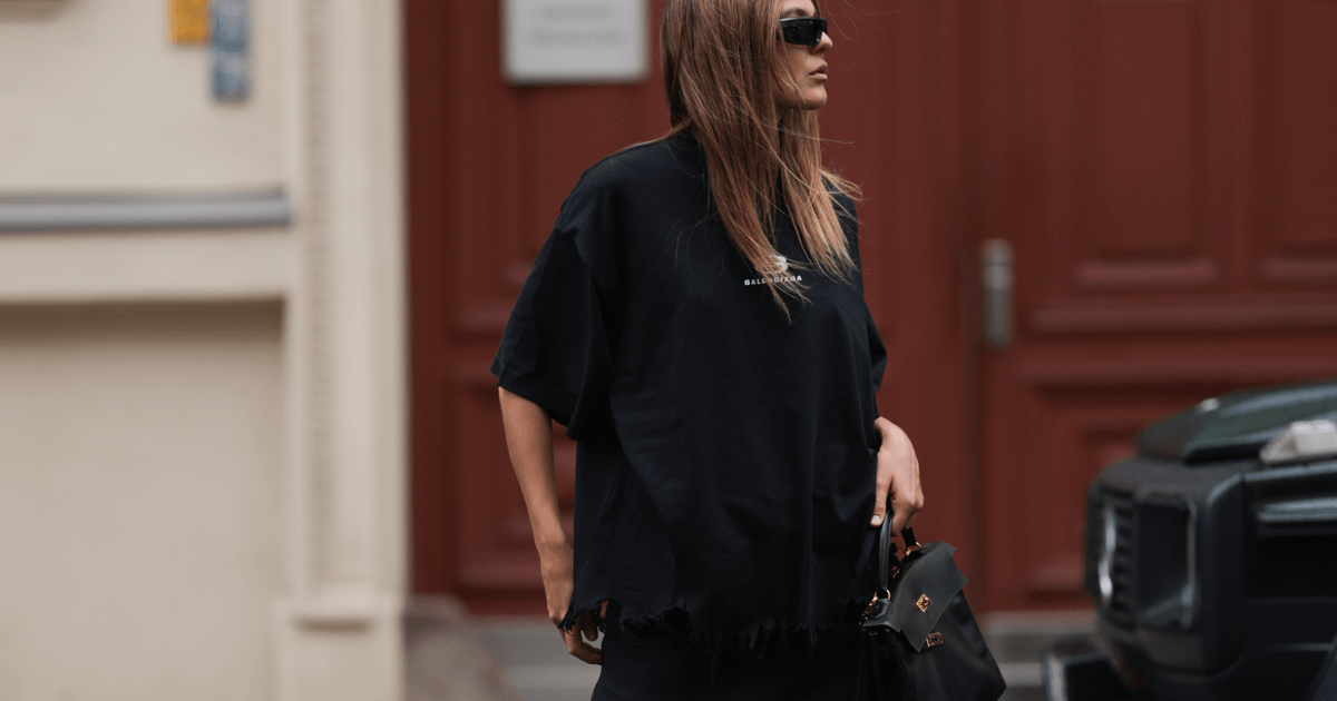 how to dress oversized t shirt 7 Way To Style Oversized T Shirt With Jeans