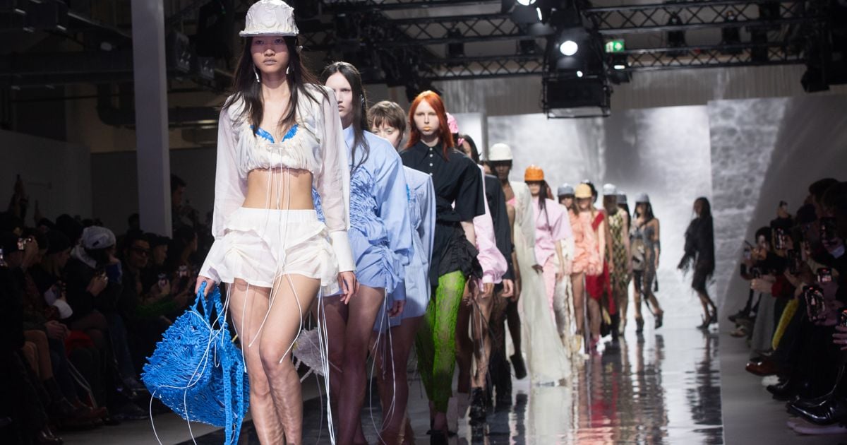 Stilvolle Fashion Week Berlin Ebenbildnull