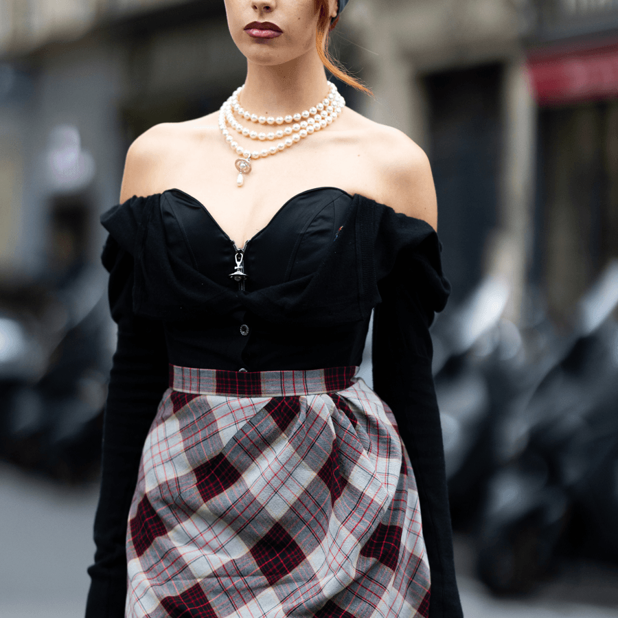 VERTICAL-FEATURE-IMAGE-