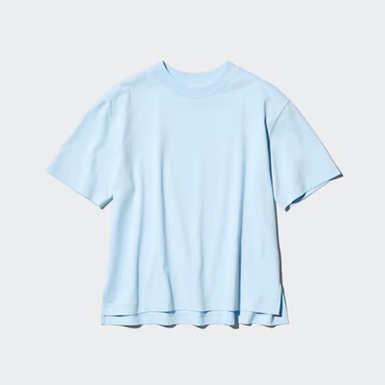 Uniqlo AIRism t-shirt