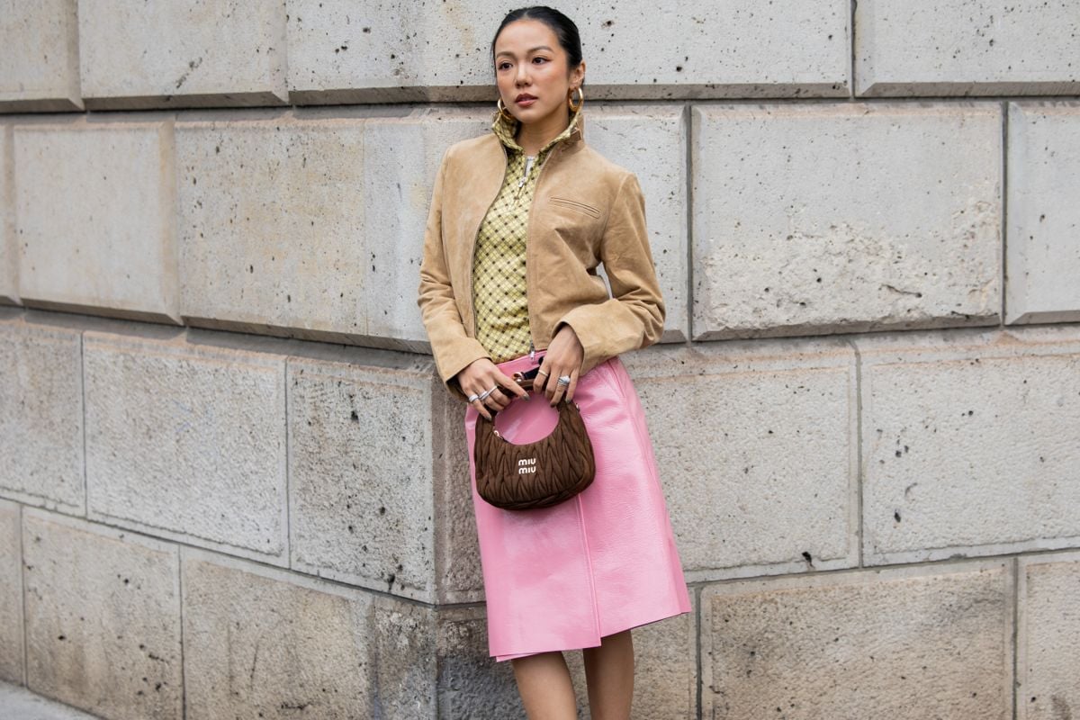 how to style a wrap skirt, paris street style miu miu