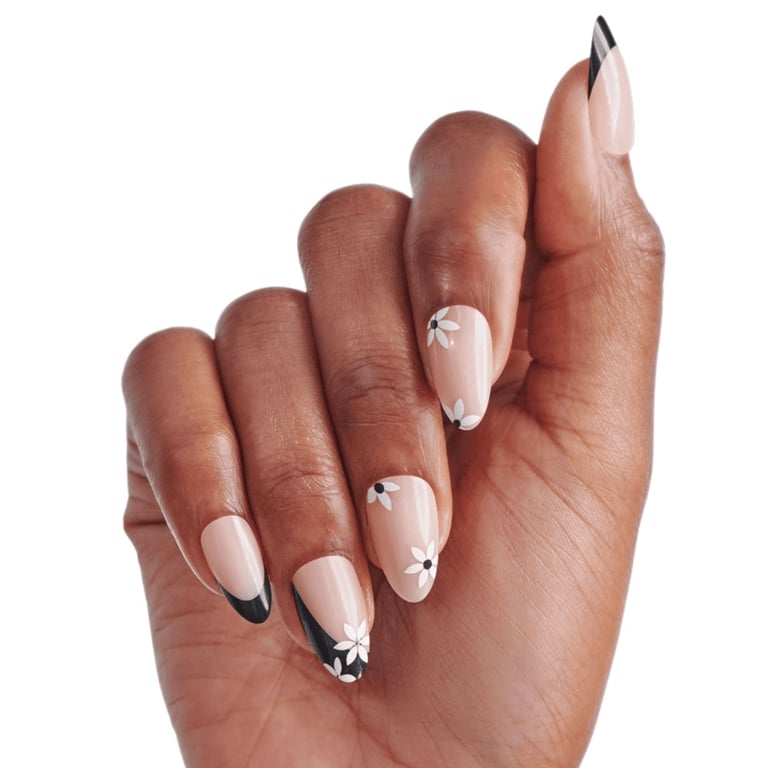 Kiss Voguish Fantasy Press-On Nails in “Smart”