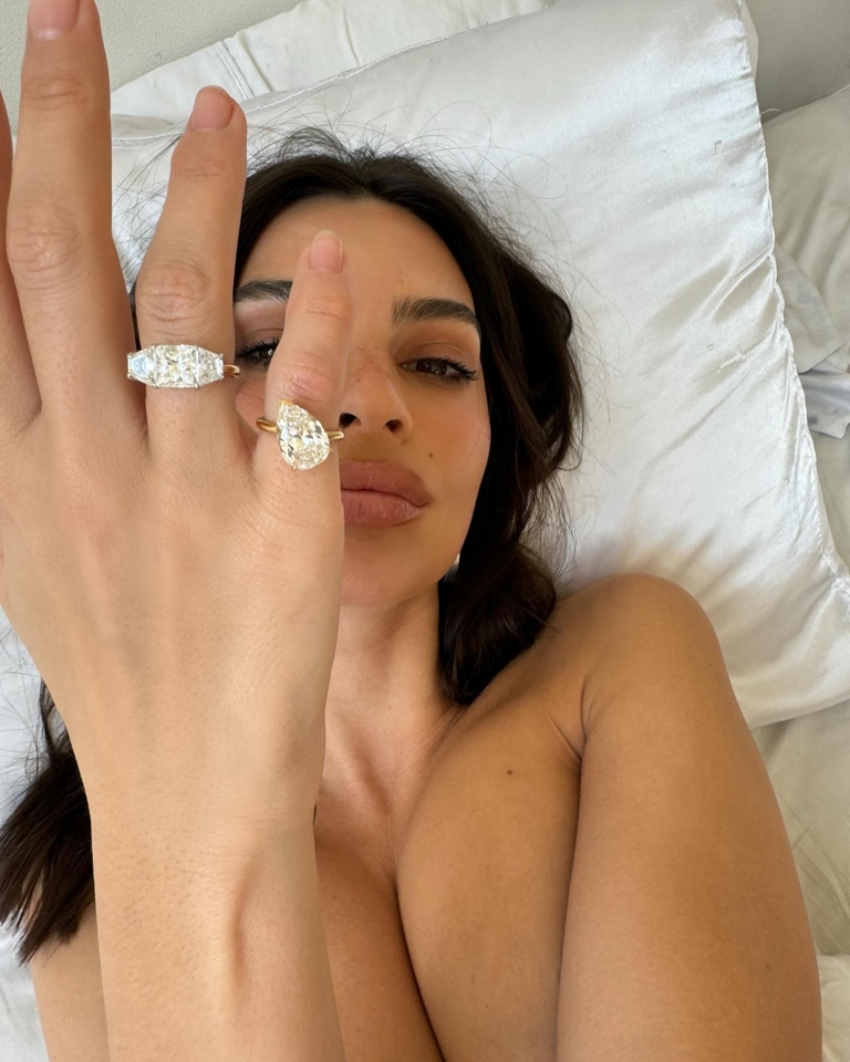 Emily Ratajkowski divorce rings