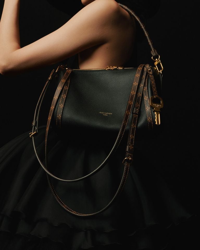Louis Vuitton Express bag