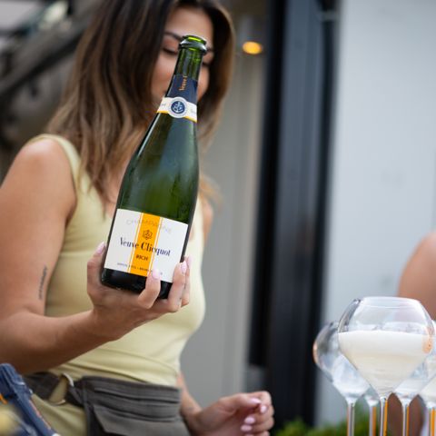 This Summer’s Best Escape? The 1 Hotel Toronto Sun Club by Veuve Clicquot