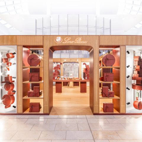 Loro Piana Hosts a Holiday Pop-Up + More Fashion News