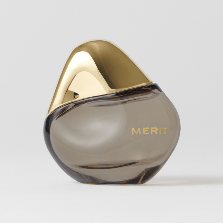Merit Retrospect L’Extrait de Parfum
