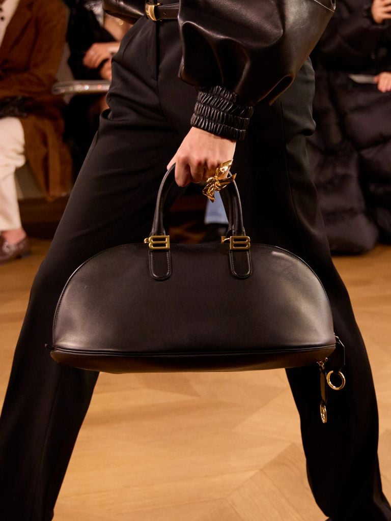 BALENCIAGA BOLERO BAG MEDIUM BLACK