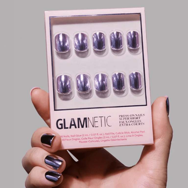 Glamnetic Press-On Nails in “Lilac Steel”