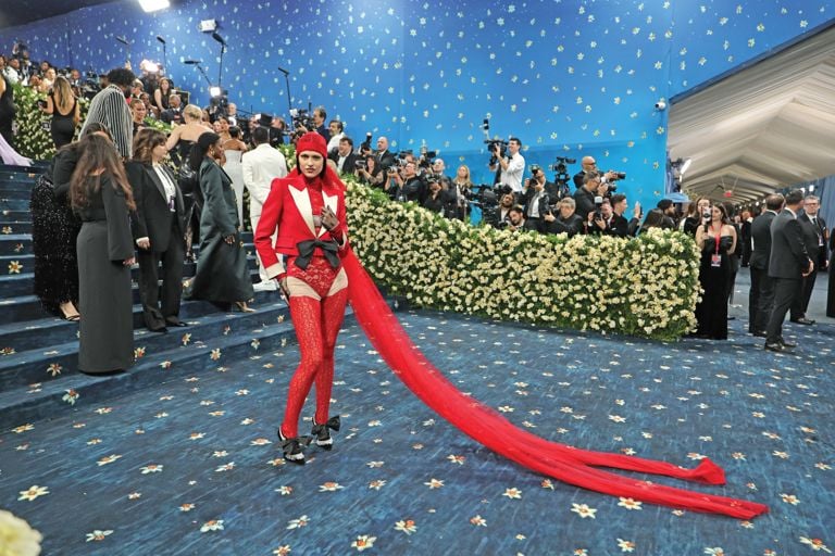 Amelia Gray at the 2025 Met Gala