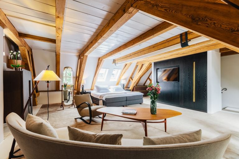 These Luxury Hotels Do Turndown Service Right