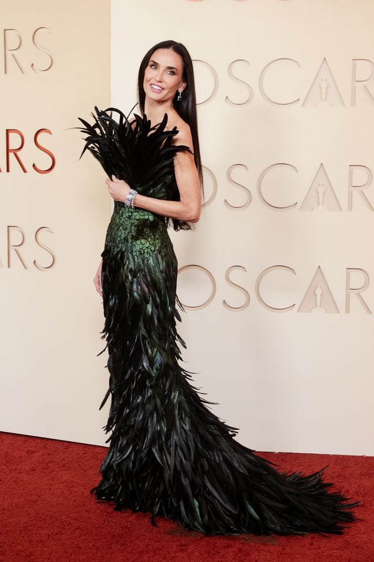 oscar evening dresses Sofia Vergara Black Sparkly Celebrity Dress Oscar After-Party 2018
