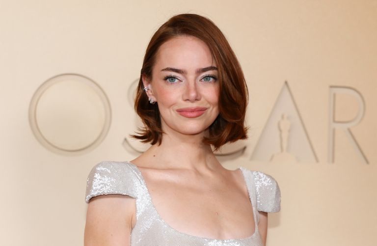 2026 Oscars Red Carpet beauty: Emma Stone