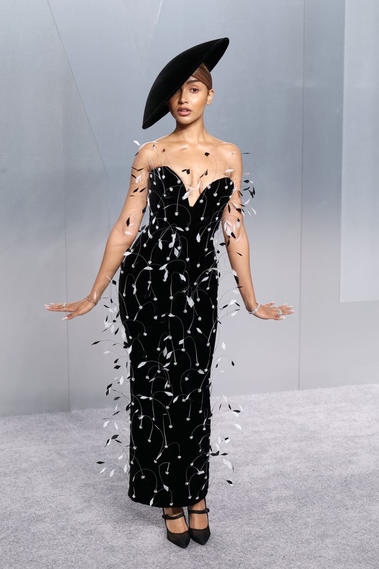 Top Looks From the Vanity Fair Oscar Party - FASHION Magazine Top Looks From the Vanity Fair Oscar Party - FASHION Magazine