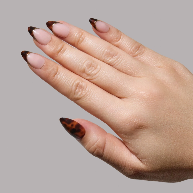 best press-on nails brands: glametic x glamzilla