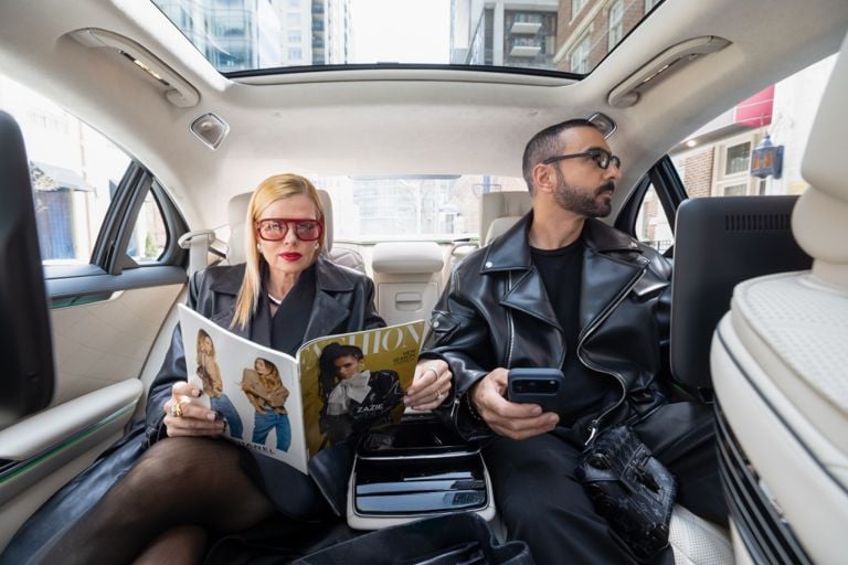 The Art of Arrival: Inside the Rear-Seat Sanctuary of the Mercedes-Benz S-Class