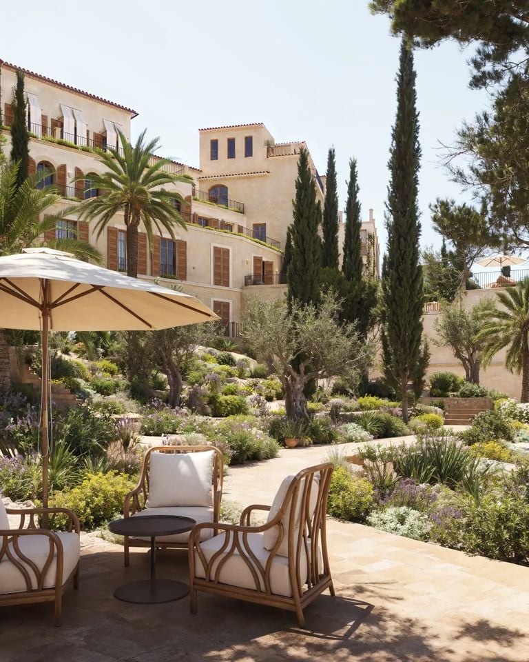 How To Have Your Chicest Summer Yet