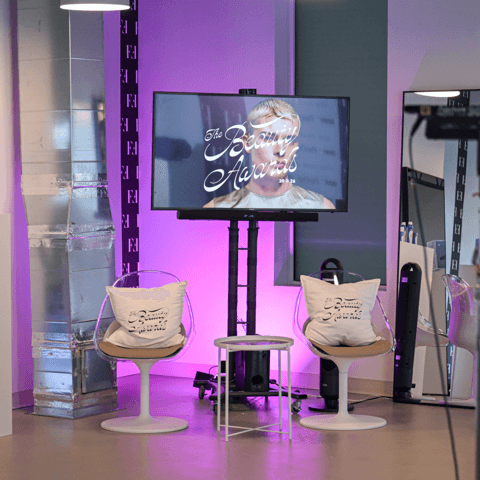 FASHION Hosts the First IRL Edition of the Beauty Awards