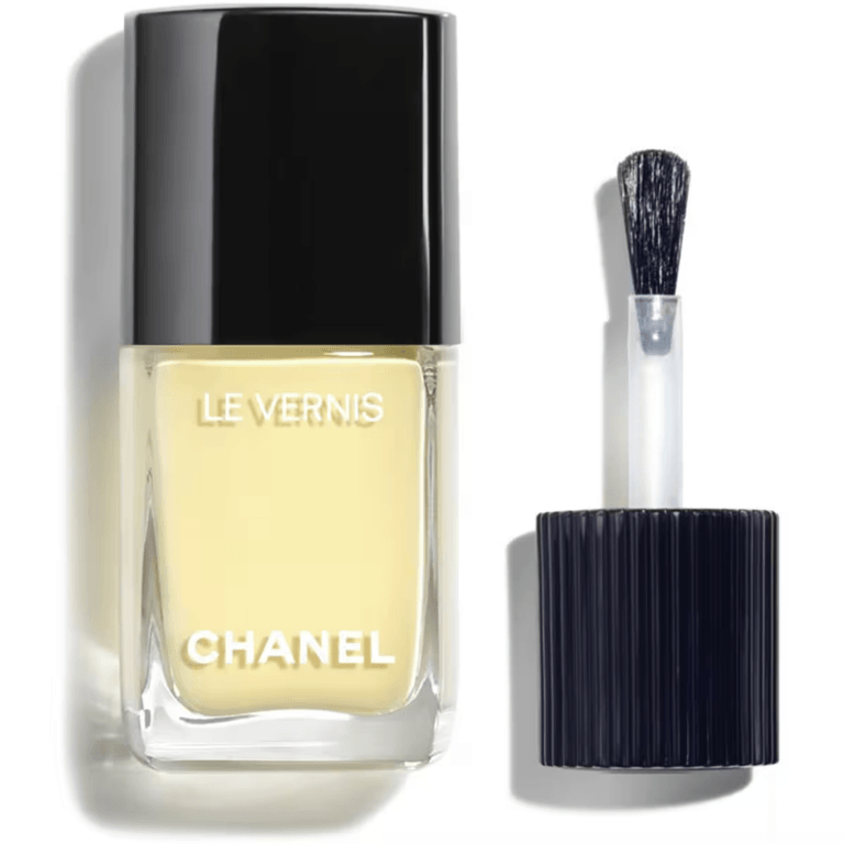 Chanel Le Vernis Longwear Nail Colour in Ovni