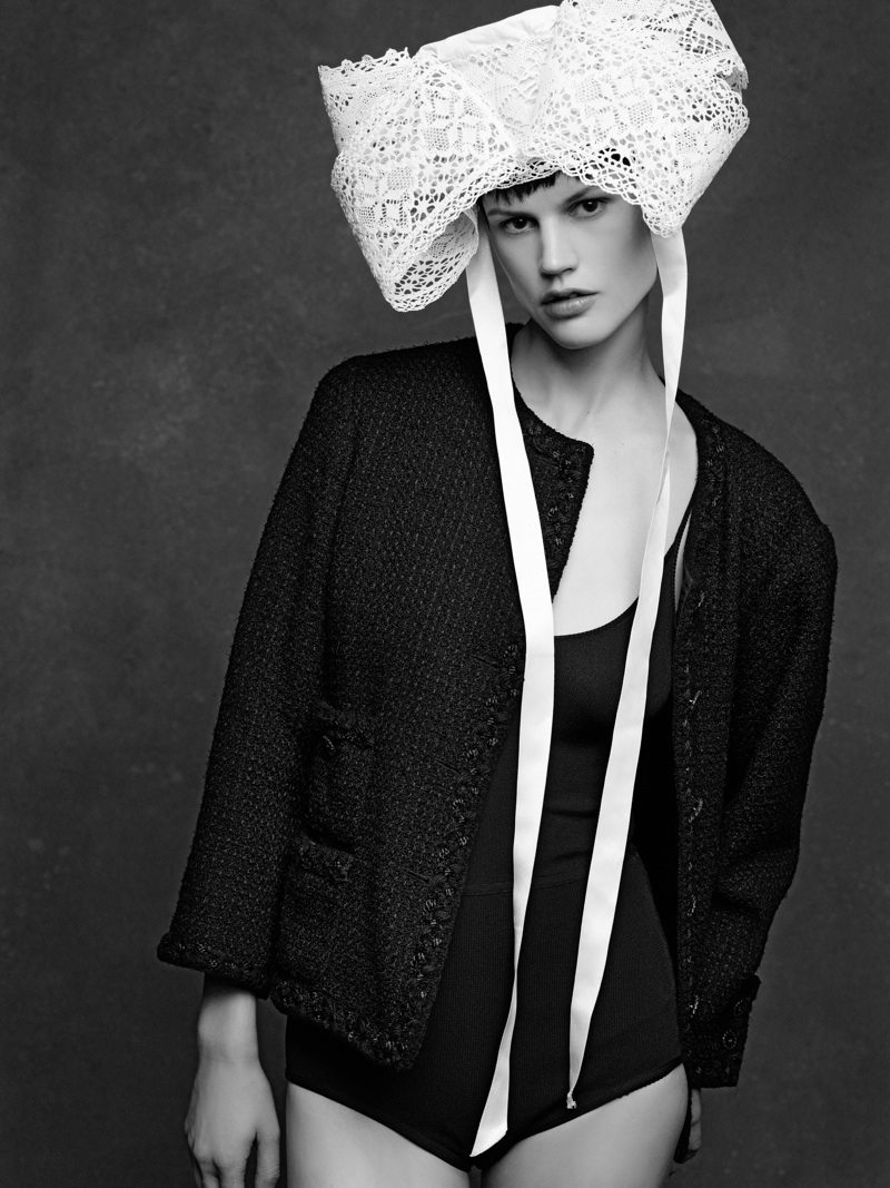 CHANEL『 THE LITTLE BLACK 』 写真集 Karl Lagerfeld: The Little Black Jacket: Chanel's Classic