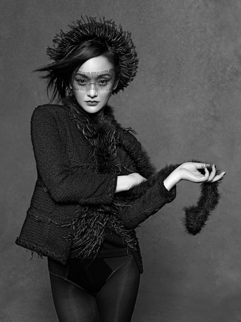 CHANEL THE LITTLE BLACK JACKET 写真集　未開封 Amazon | The Little Black Jacket: Chanel's Classic Revisted