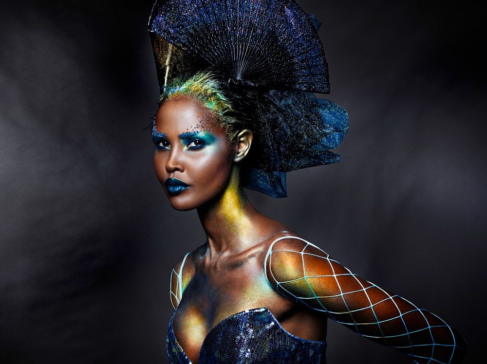 Cover Girl Hunger Games District 4 Fishing