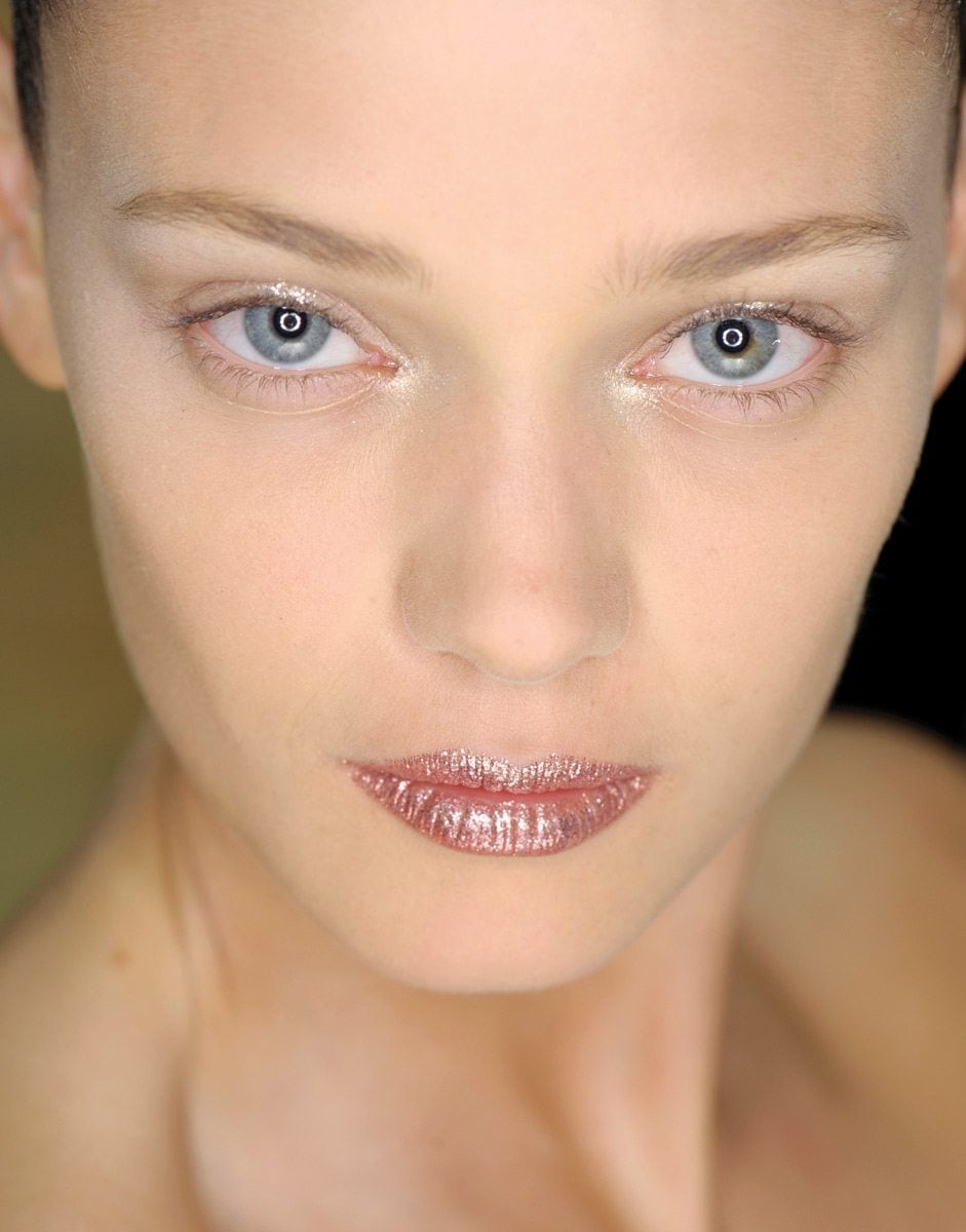 glitter makeup trend